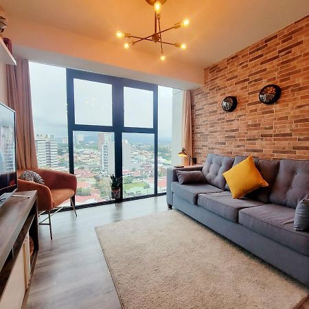 Cosmopolitan Apt 1407, 5 Star Facilities, 15M Sjo Airport, Parking, Pool, Gym San José Esterno foto