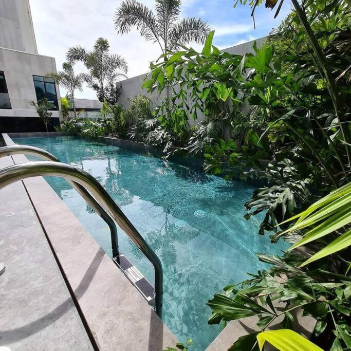 Cosmopolitan Apt 1407, 5 Star Facilities, 15M Sjo Airport, Parking, Pool, Gym San José Esterno foto