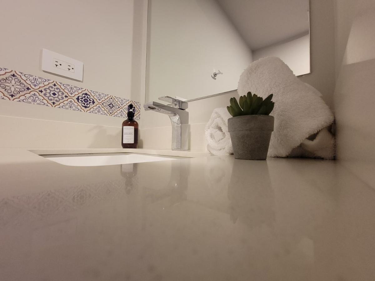 Cosmopolitan Apt 1407, 5 Star Facilities, 15M Sjo Airport, Parking, Pool, Gym San José Esterno foto